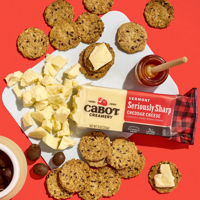 Cabot Creamery Seriously Sharp Cheddar Cheese Block 8 Oz (Refrigerated)