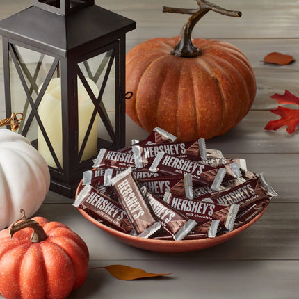 Hershey'S Milk Chocolate Snack Size Halloween Candy, Jumbo Bag 19.8 Oz