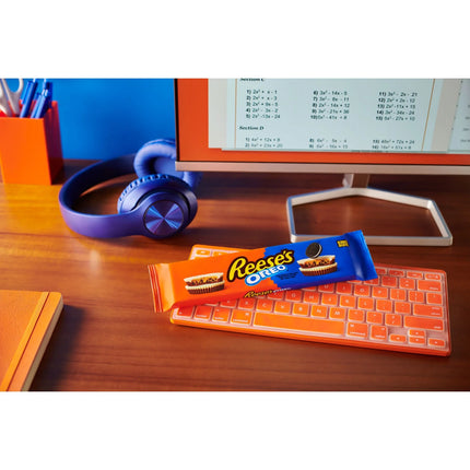 Reese'S OREO Milk Chocolate and White Creme King Size Peanut Butter Cups Candy, Pack 2.8 Oz
