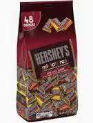 Hershey's Special Dark Chocolate Miniatures, 48 oz.