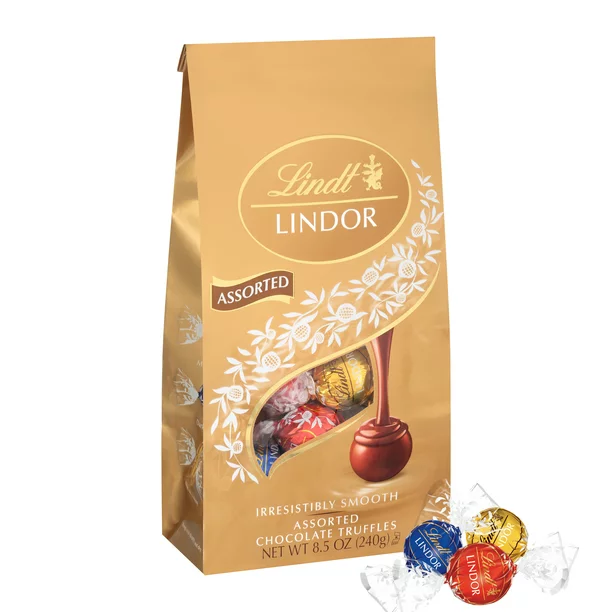 Lindt Lindor 3 Flavors Assorted Chocolate Candy Truffles, 8.5 oz Bag ...