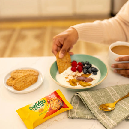 Belvita Breakfast Bars Biscuits, Cranberry Orange, 5 Packs (4 Biscuits per Pack)