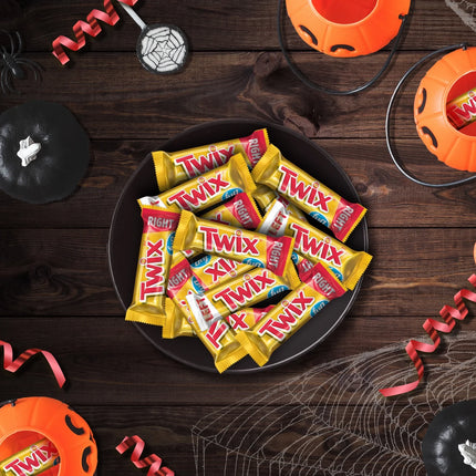 Twix Fun Size Halloween Chocolate Candy Bars - 18.28Oz Bag
