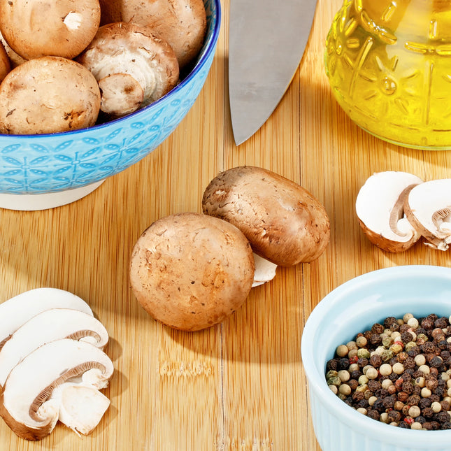 Fresh Whole Brown Mushrooms, 8 Oz
