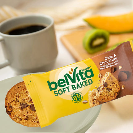 Belvita Soft Baked Breakfast Bars, Oats & Chocolate, 5 Packs (1 Biscuit per Pack)