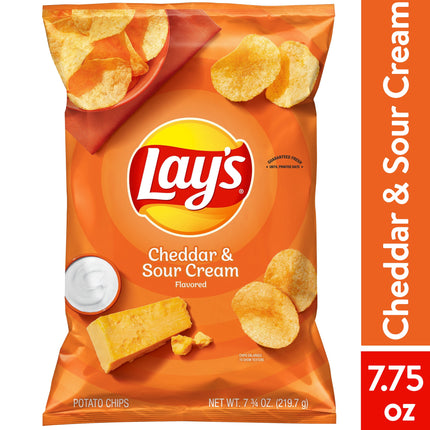 Lay'S Potato Chips, Cheddar & Sour Cream, 7.75 Oz Bag