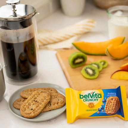 Belvita Breakfast Bars Biscuits, Blueberry, 5 Packs (4 Biscuits per Pack)