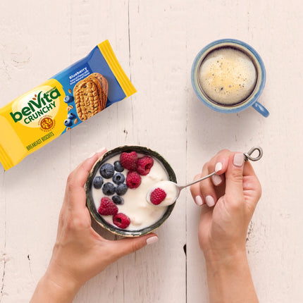 Belvita Breakfast Bars Biscuits, Blueberry, 5 Packs (4 Biscuits per Pack)