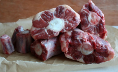 Beef Oxtails,  Cut Up PER BOX  (CALL FOR PRICING)