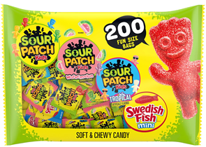 SOUR PATCH KIDS and SWEDISH FISH Mini Soft and Chewy Candy Variety Pack 63 o