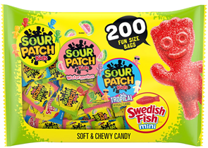 SOUR PATCH KIDS and SWEDISH FISH Mini Soft and Chewy Candy Variety Pack 63 oz